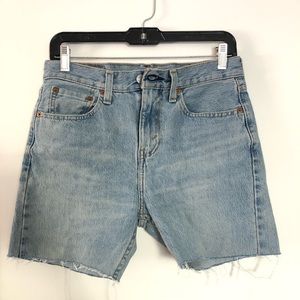 Levi’s cutoff light wash jean shorts